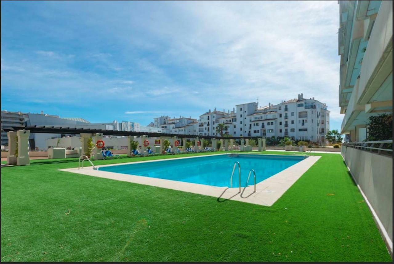 Center Puerto Banus -3 Bedrooms Marbella Bagian luar foto